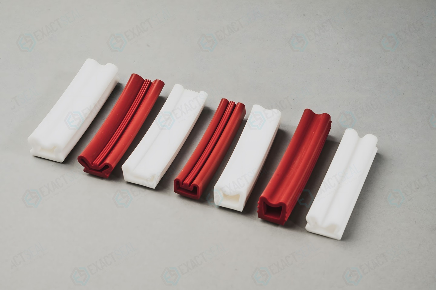 Non-Fabric Reinforced Inflatable Seal made of Silicone, EPDM, NBR and more materials by Exactseal.